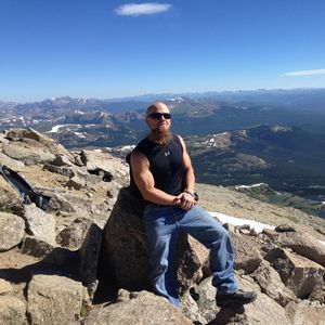 Meet your Posher, Henry